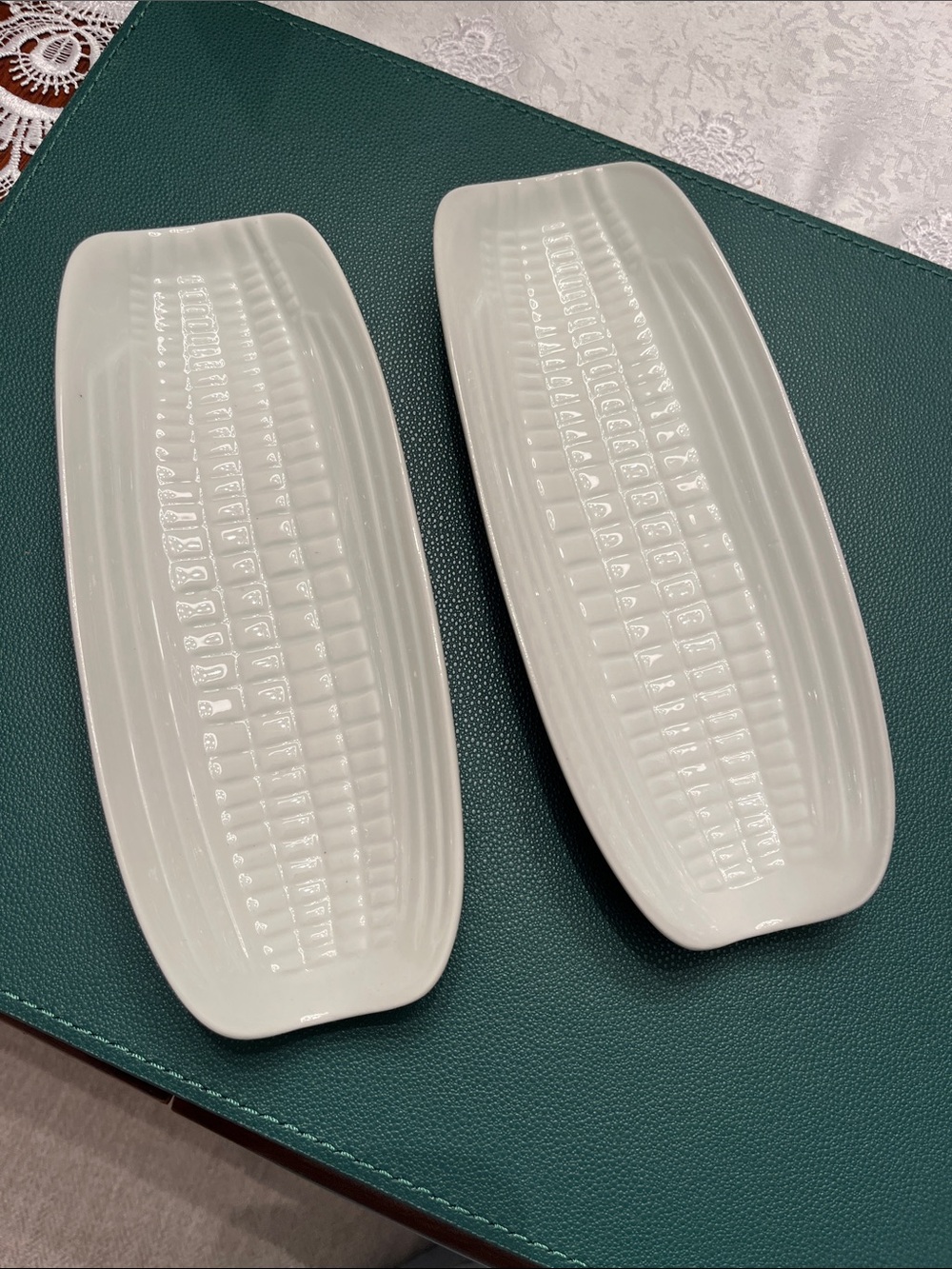 White Ceramic Corn Dish - Set of 2